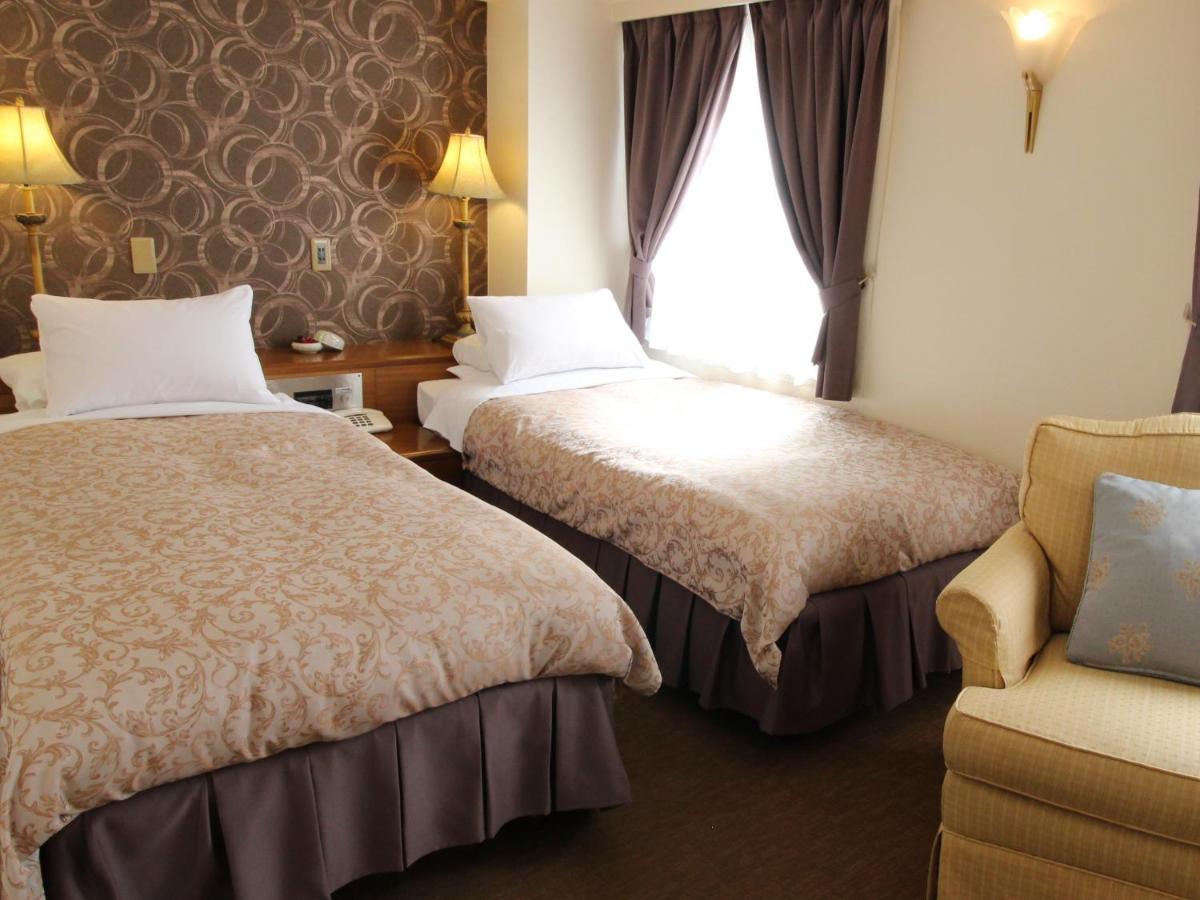 Suidobashi Grand Hotel Токио Екстериор снимка