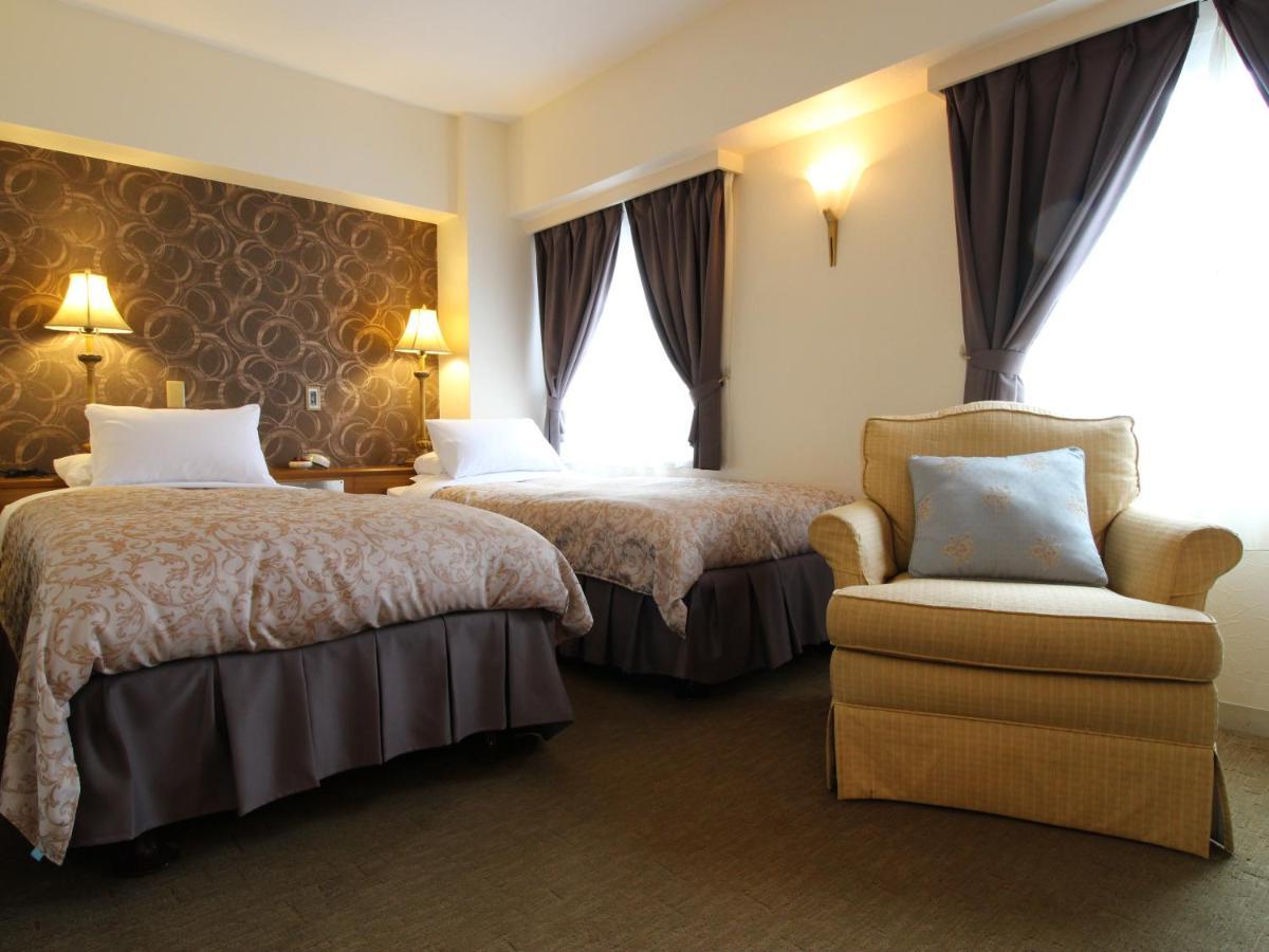Suidobashi Grand Hotel Токио Екстериор снимка